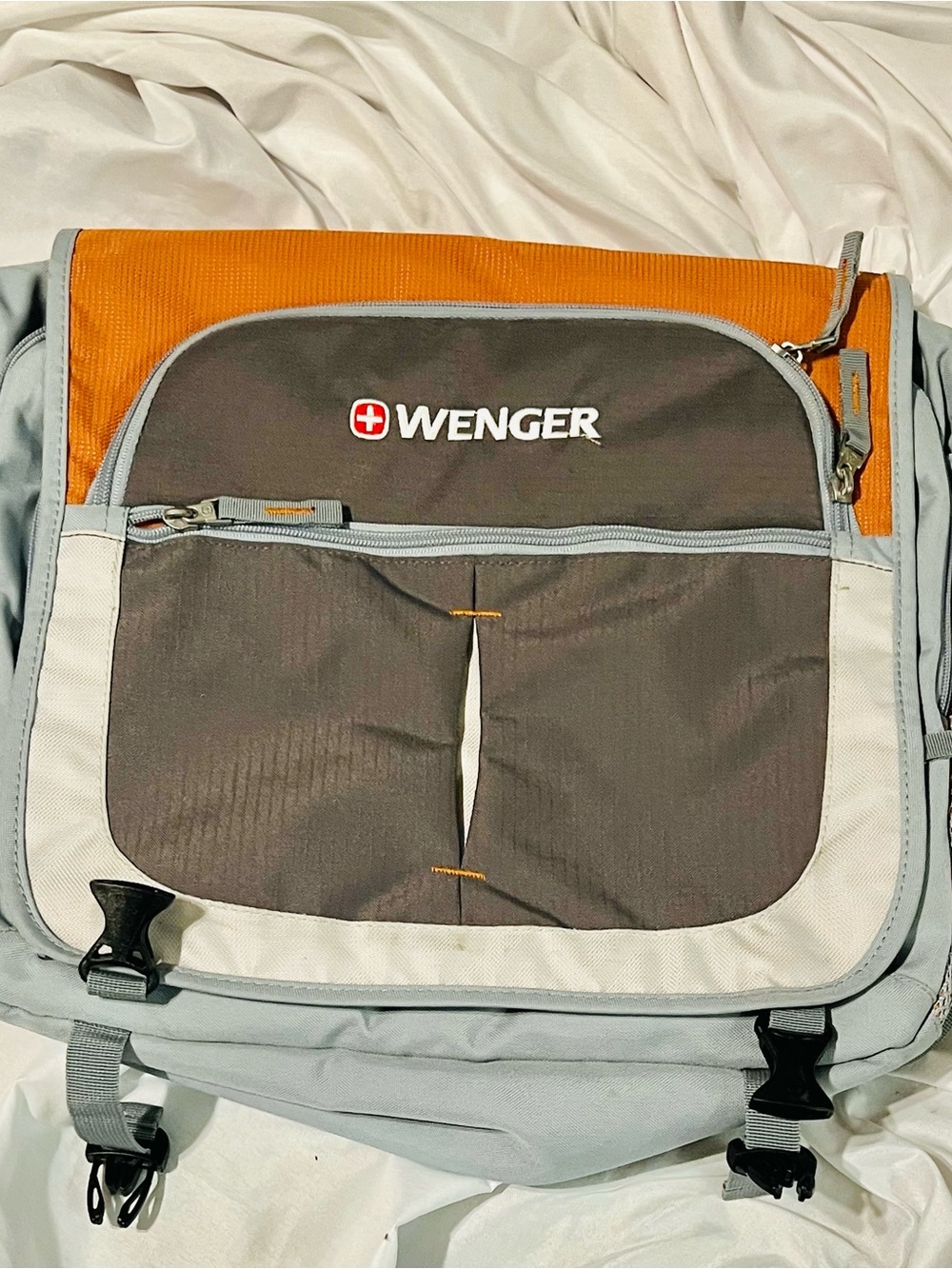 Wenger Gray & Orange Laptop/ Briefcase Messenger Bag w Padded Tablet Pocket 14”
